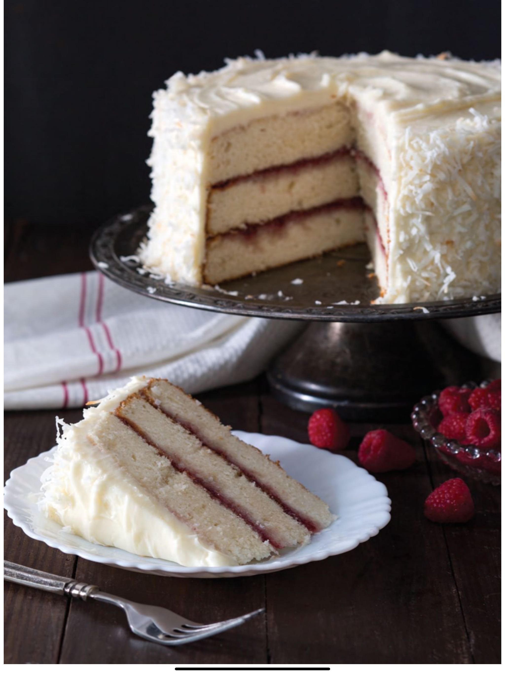 Taste of the South Holiday Baking 2022  (September) magazine collectible - Main Image 2