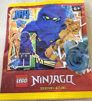 LEGO NINJAGO #112  (February) magazine collectible [Barcode 977205725806212] - Main Image 2