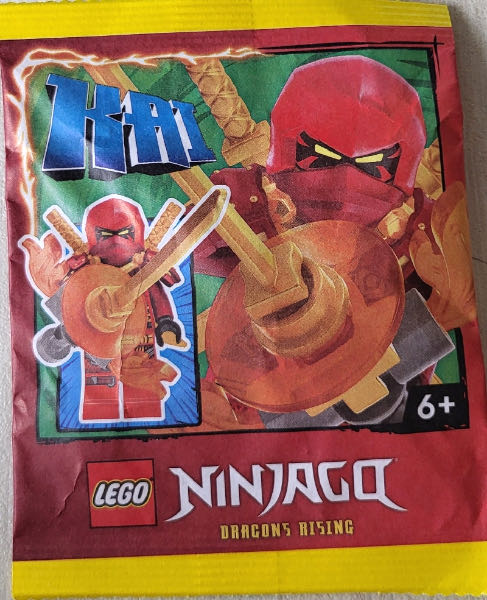 LEGO NINJAGO #114  (April) magazine collectible [Barcode 977205725888814] - Main Image 2