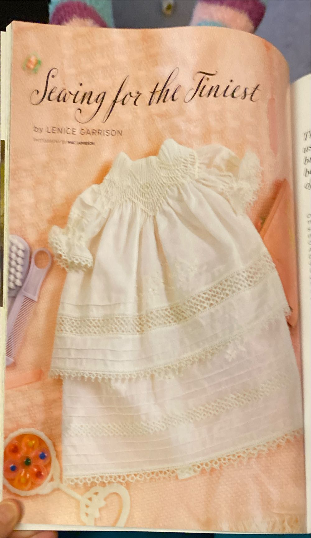 Classic Sewing  (October) magazine collectible [Barcode 07148602376013] - Main Image 2