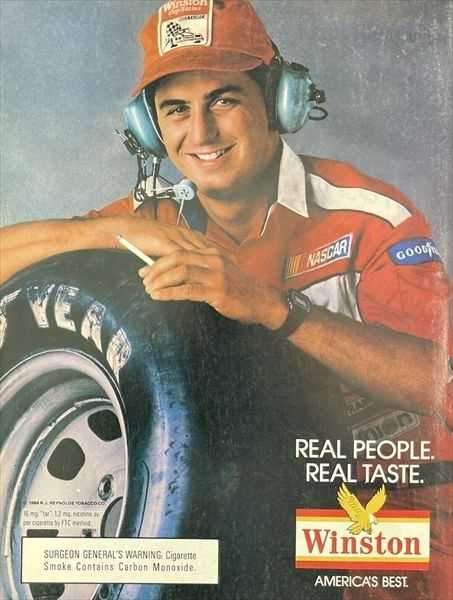 1988 STREET & SMITHS PRO BASKETBALL  (January) magazine collectible - Main Image 2