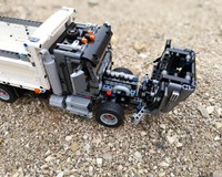 Mack Granit 6x4 Kipper  magazine collectible - Main Image 3