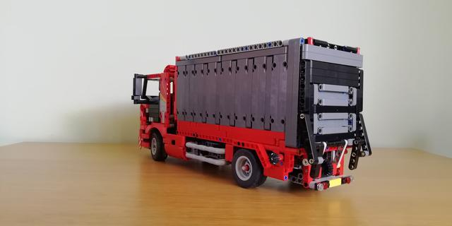 Lieferwagen mit Heckklappe  magazine collectible - Main Image 2