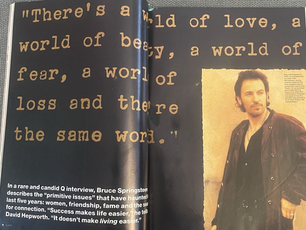 Q  (August) magazine collectible [Barcode 977095549503908] - Main Image 2