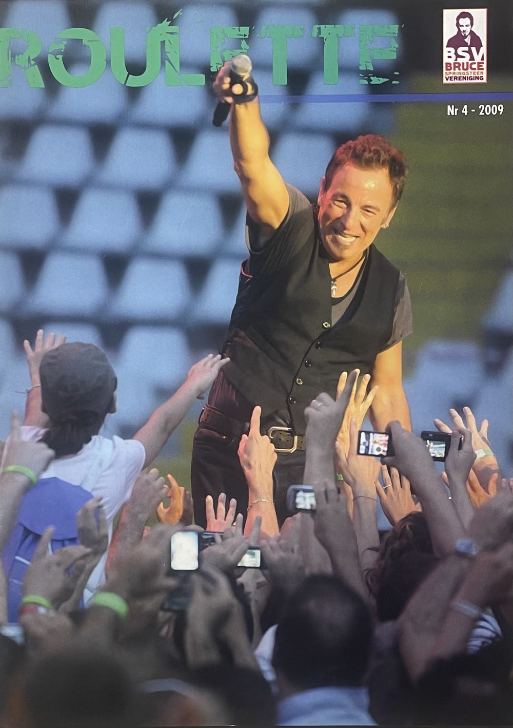 Simplicity Misses’ Mid-rise Cargo Mini Skirts Sewing Pattern Packet Design Code S9924 Sizes 16-18-20-22-24 Multicolor