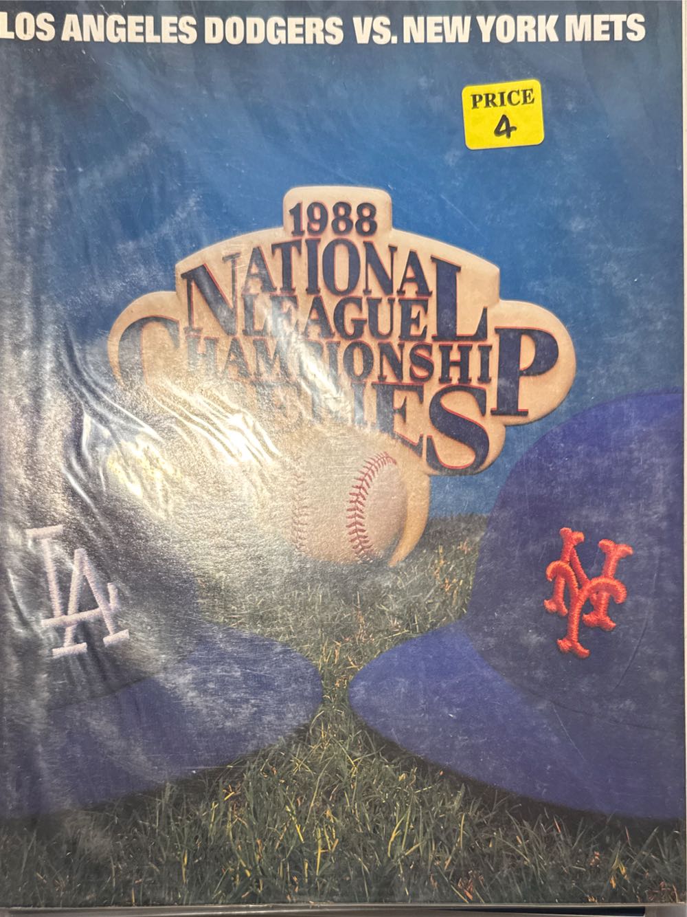 Official Program NLCS 1988 Dodgers vs Mets  (October) magazine collectible - Main Image 2