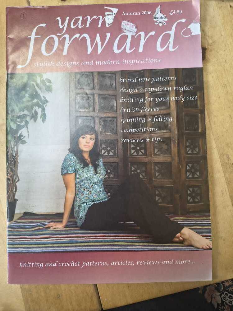 Vogue V2051u5 Misses’ High-rise Barrel-leg Pants Sewing Pattern Packet Design Code V2051 Sizes 16-18-20-22-24