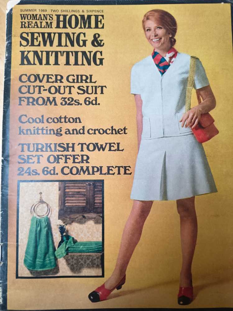 Simply Crochet Edits 