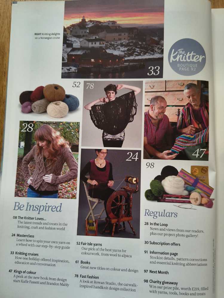 The Knitter  magazine collectible [Barcode 977175910300701] - Main Image 3