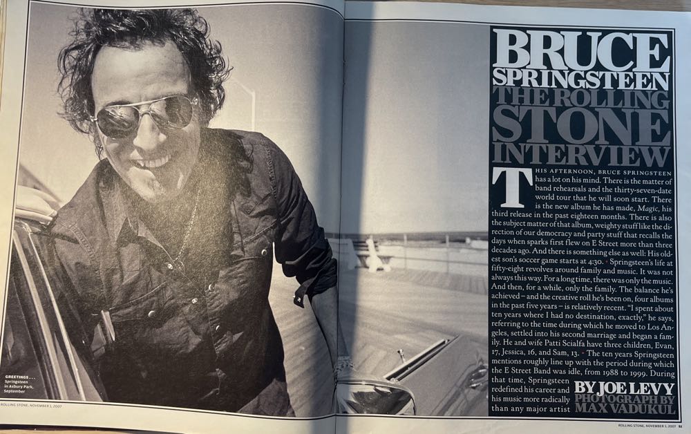 Rolling Stone, U.S.  (November) magazine collectible - Main Image 2