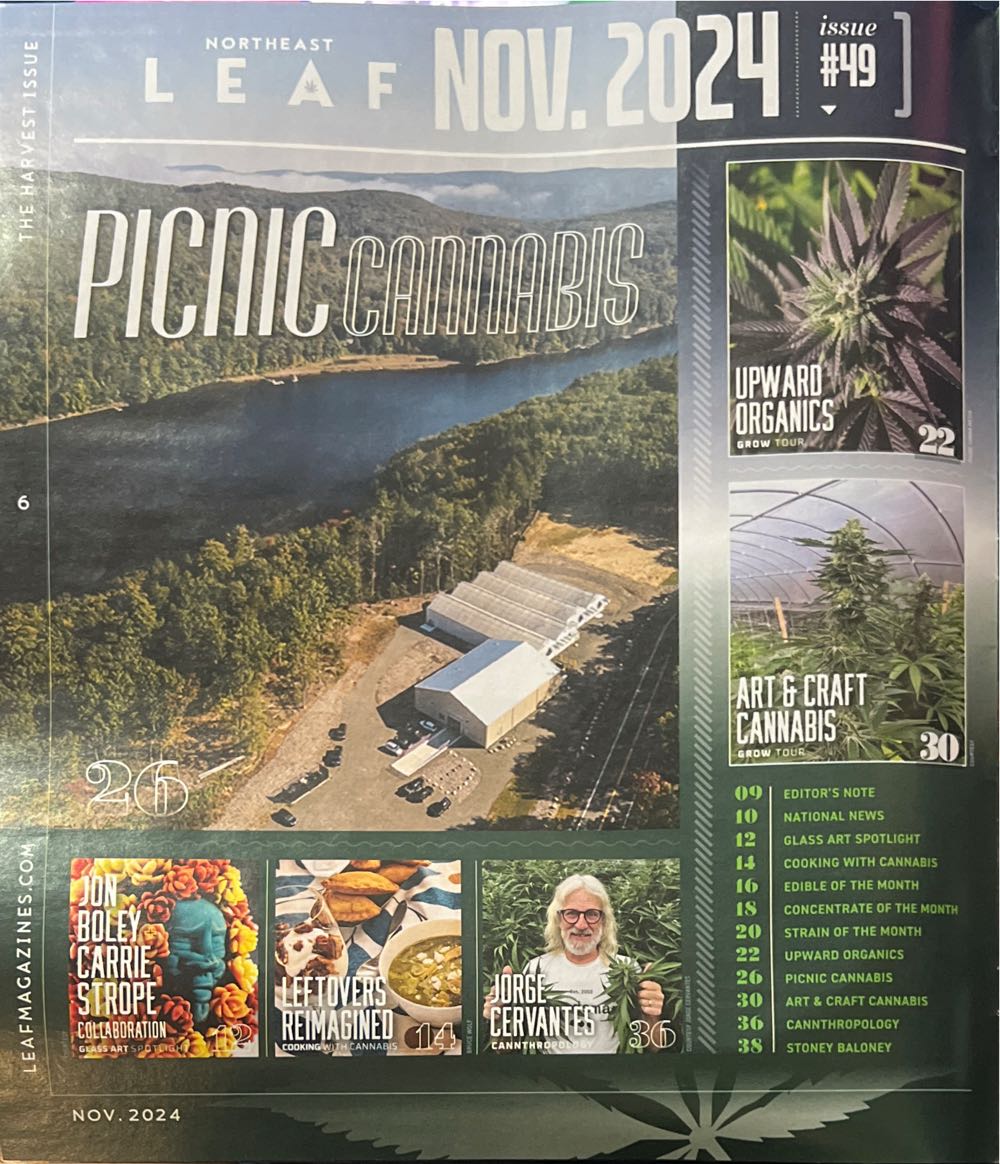 The Harvest Issue  (November) magazine collectible - Main Image 2