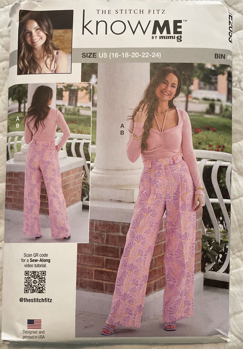 Know me Knit Top And Pants  magazine collectible [Barcode 023795036450] - Main Image 2