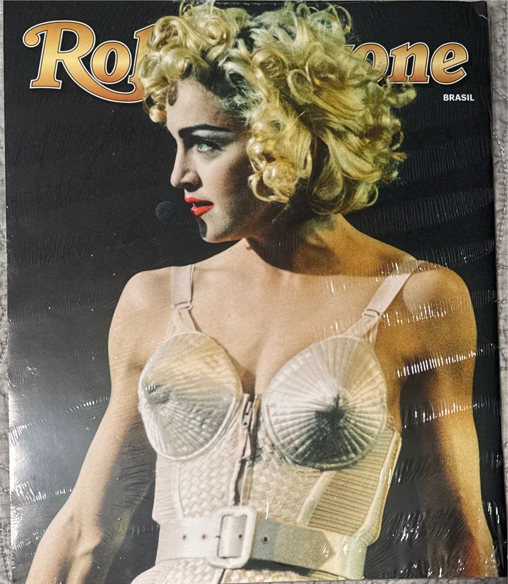 Rolling Stone  (May) magazine collectible - Main Image 2