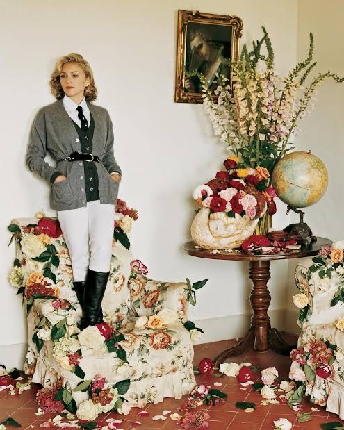 Vogue Brasil  (July) magazine collectible - Main Image 2