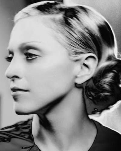 Vanity Fair  (October) magazine collectible - Main Image 4