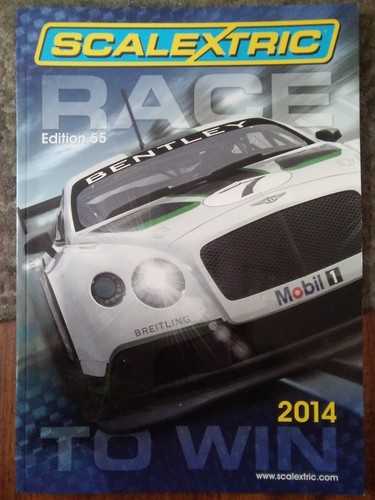 Virginia Butterflies & Moths: A Folding Pocket Guide To Familiar Species A Pocket Naturalist Guide