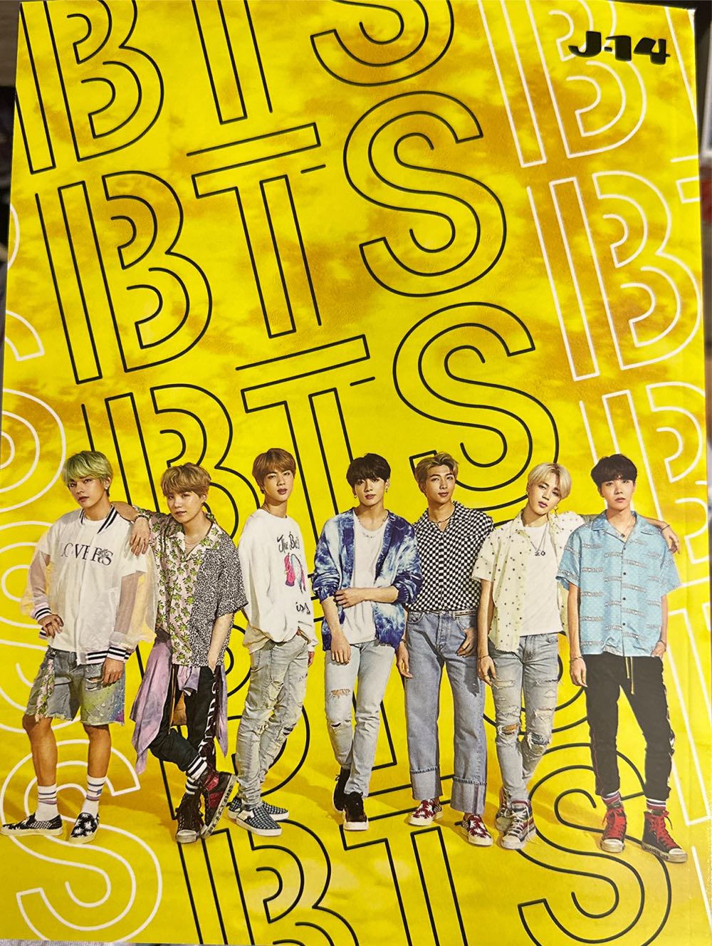 BTS Now & Forever  magazine collectible [Barcode 72527471421631] - Main Image 2