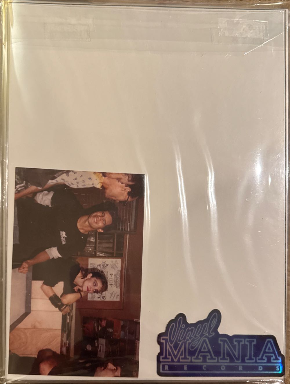 Vinyl Maniac No. 8 Limited Collectors Issue  (July) magazine collectible - Main Image 4