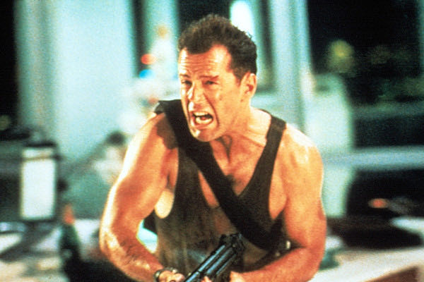 Die Hard 2: Die Harder Blu-ray movie collectible [Barcode 024543923022] - Main Image 2