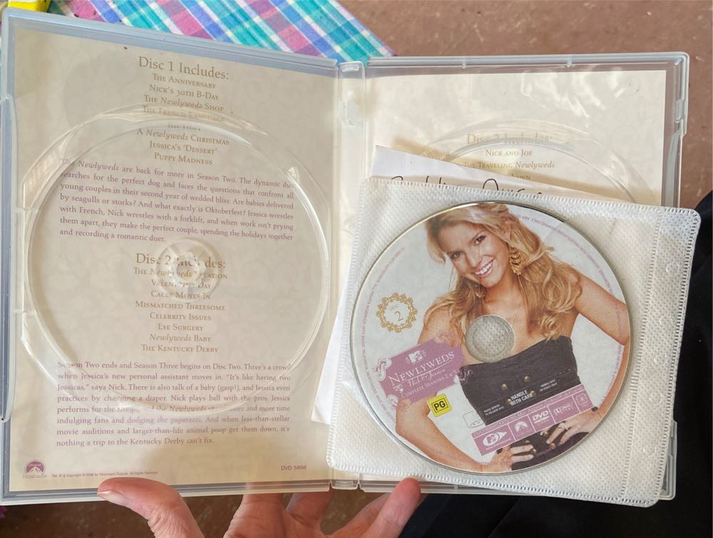 ZY-Newlyweds DVD movie collectible [Barcode 9324915058989] - Main Image 4