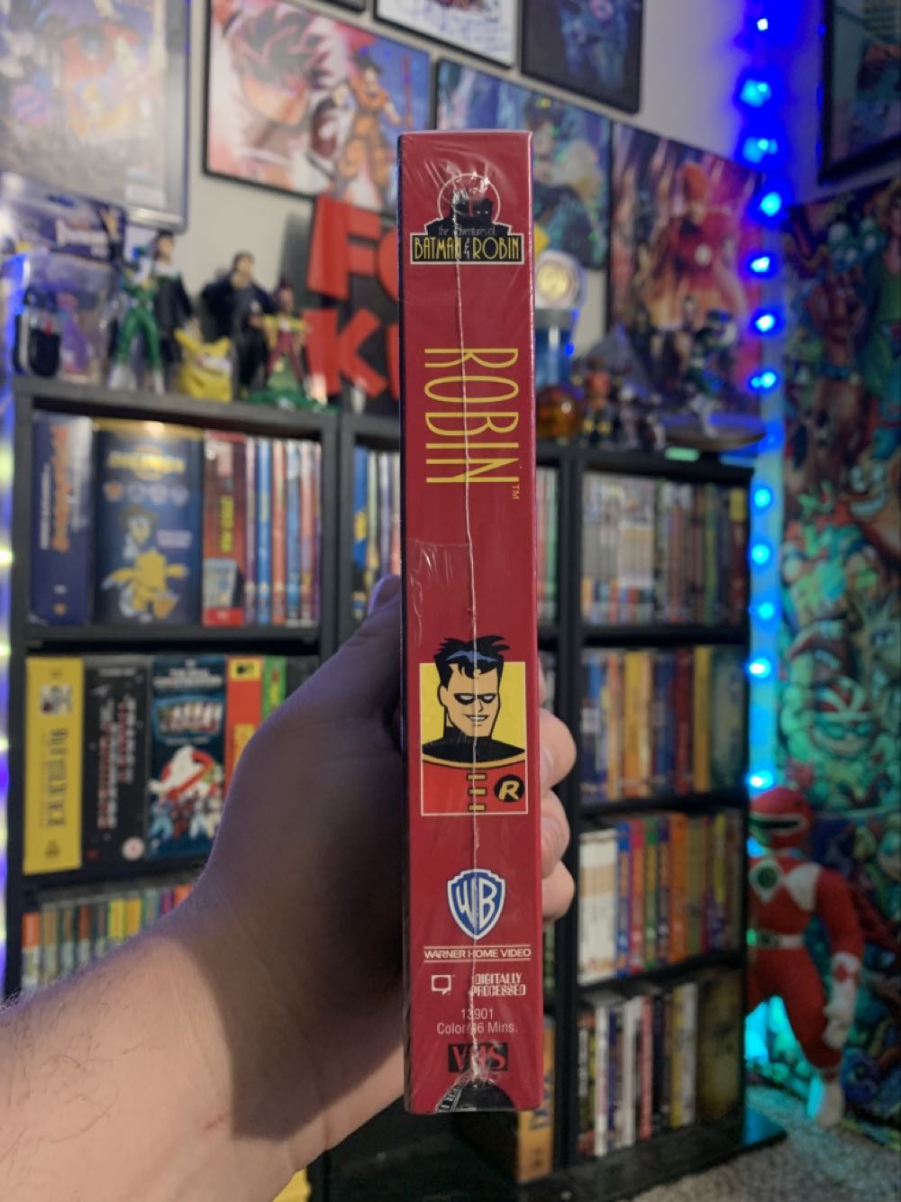 The Adventures of Batman & Robin: Robin VHS movie collectible [Barcode 085391390138] - Main Image 3