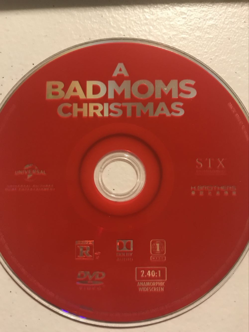 A Bad Moms Christmas DVD movie collectible [Barcode 191329021064] - Main Image 3