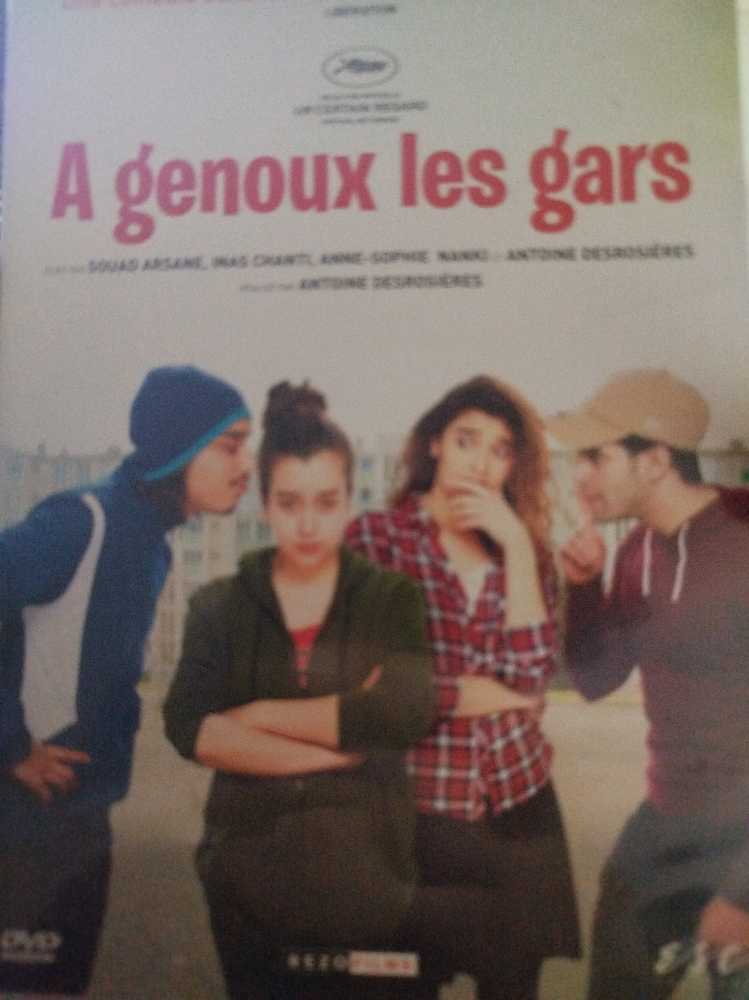 A Genoux Les Gars Zone 2 À Films Prix Antoine Desrosières