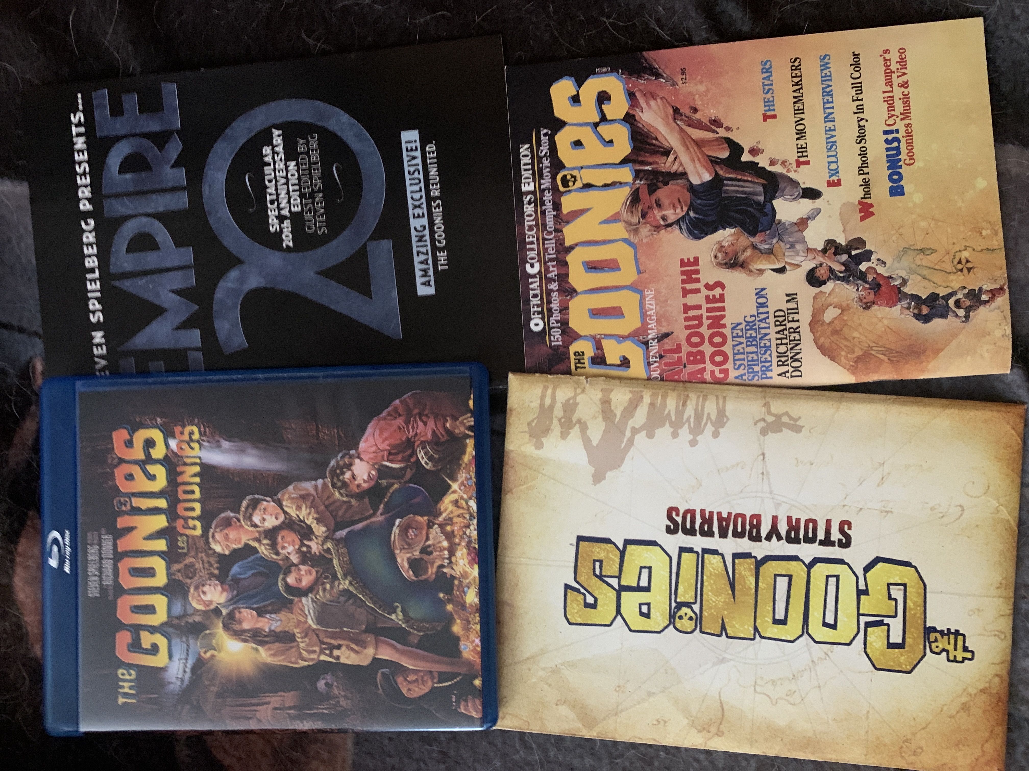 The Goonies VHS movie collectible [Barcode 085391115984] - Main Image 2