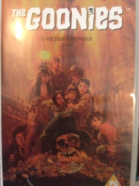 The Goonies DVD movie collectible [Barcode 087200004120] - Main Image 1