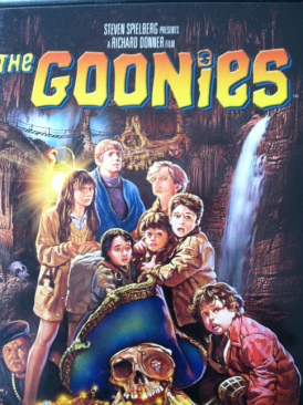 The Goonies DVD movie collectible [Barcode 883929320356] - Main Image 1