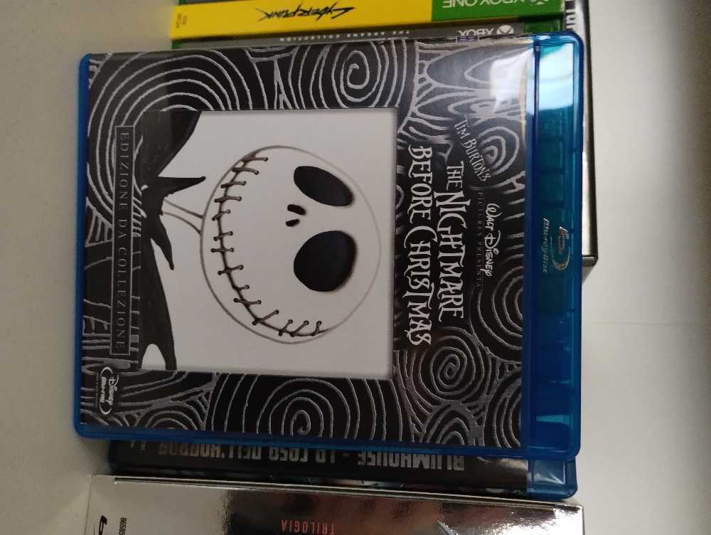 The Nightmare Before Christmas Blu-ray movie collectible [Barcode 8717418165536] - Main Image 2