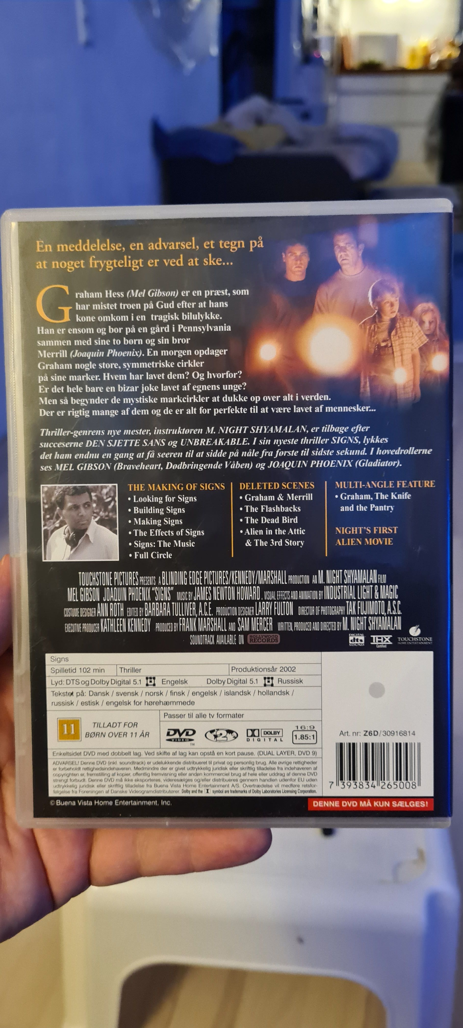 Signs DVD movie collectible [Barcode 7393834265008] - Main Image 2