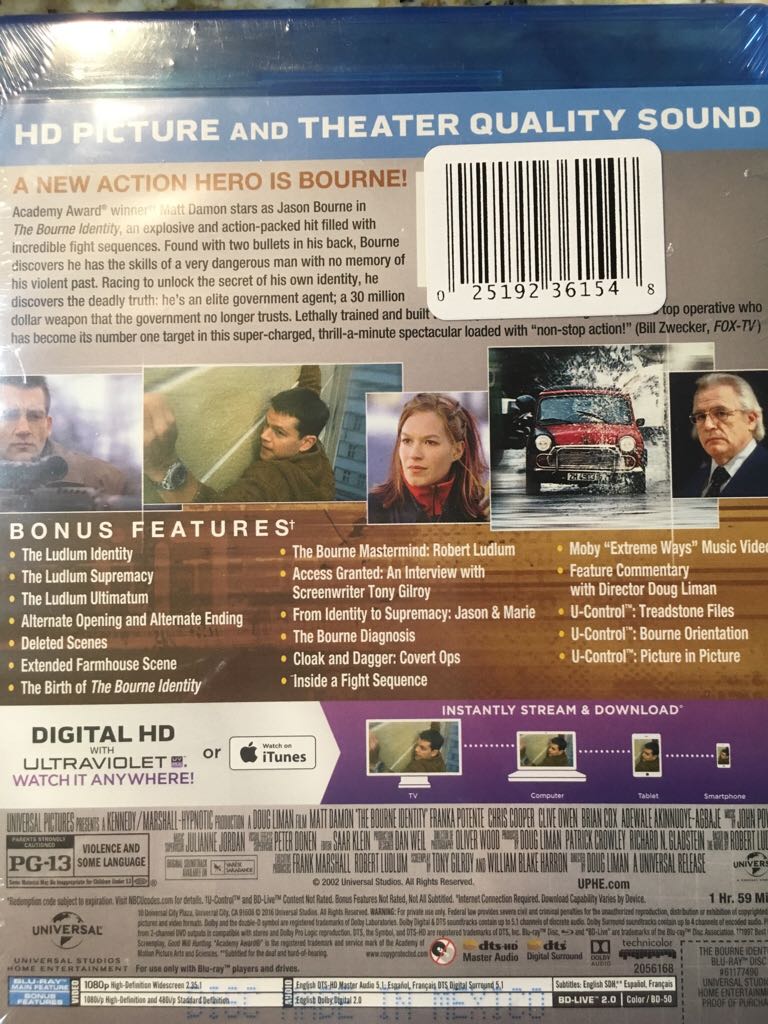 Bourne 1: The Bourne Identity Blu-ray movie collectible [Barcode 025192361548] - Main Image 2