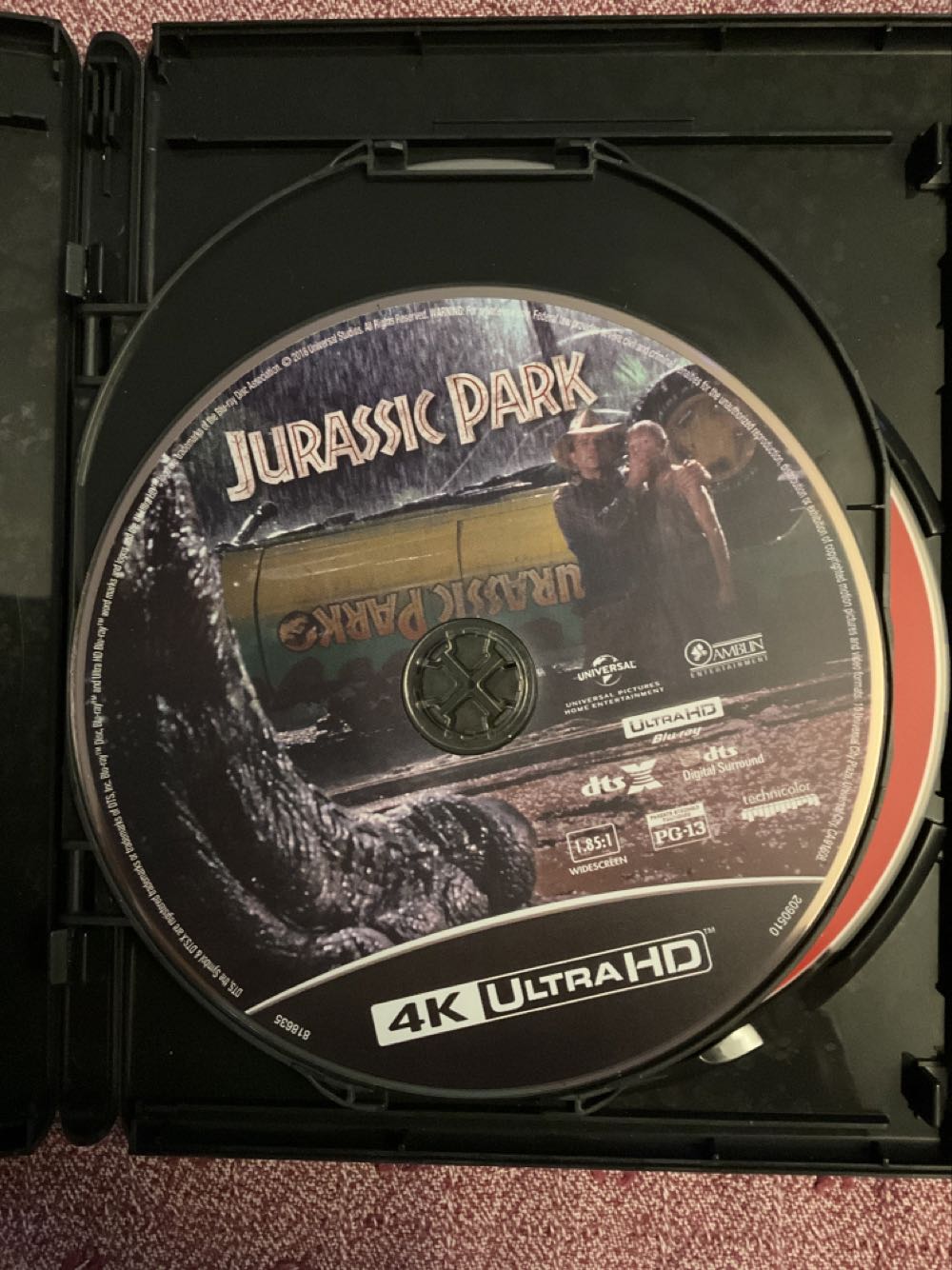 Jurassic Park Blu-ray movie collectible [Barcode 025192179143] - Main Image 4