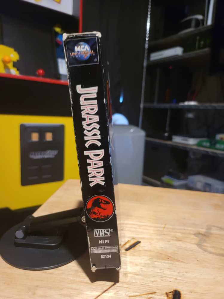 Jurassic Park [VHS] VHS movie collectible [Barcode 096898206136] - Main Image 3