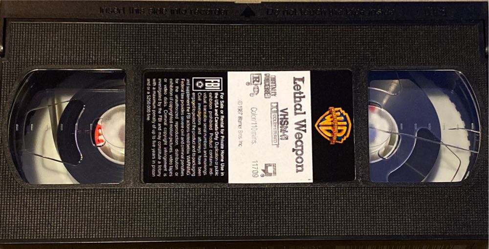 Lethal Weapon VHS movie collectible [Barcode 085391170938] - Main Image 3