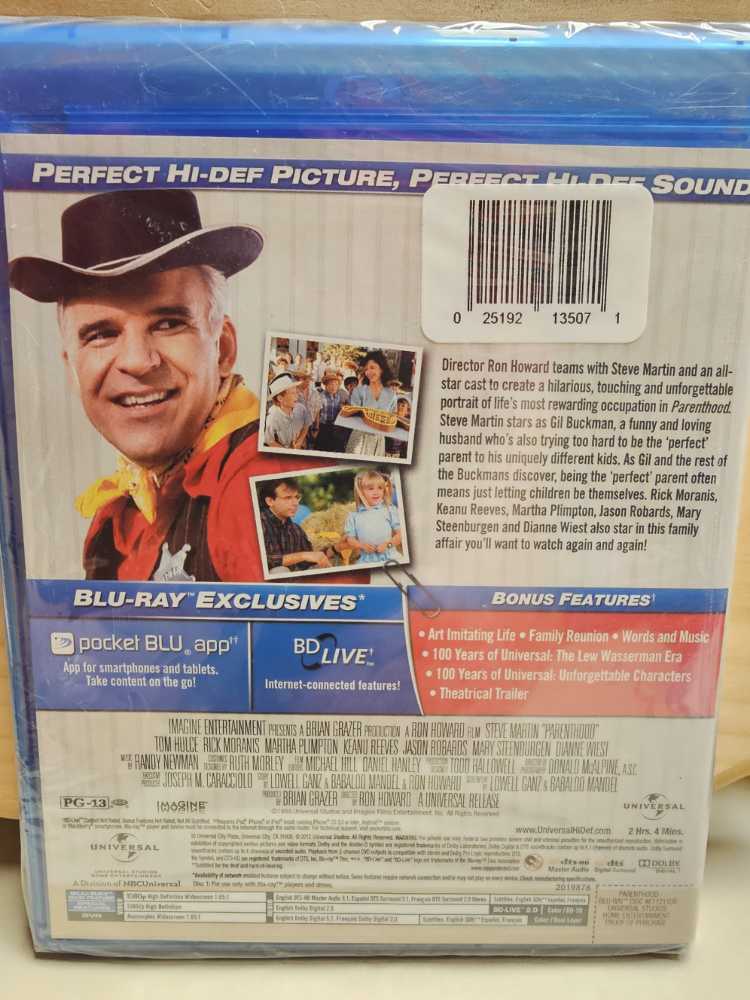 Parenthood Blu-ray movie collectible [Barcode 025192135071] - Main Image 2