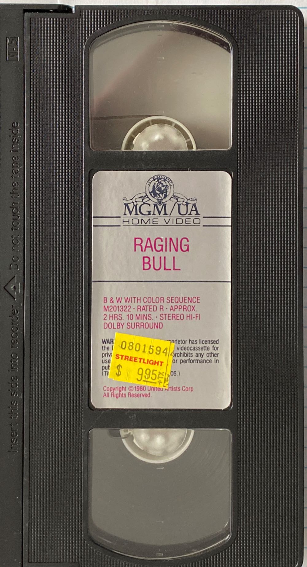Raging Bull VHS movie collectible [Barcode 027616132208] - Main Image 3
