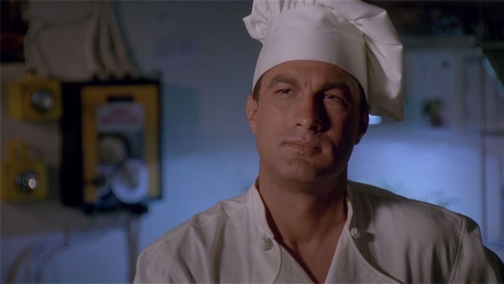 Under Siege Blu-ray movie collectible [Barcode 012569828520] - Main Image 4