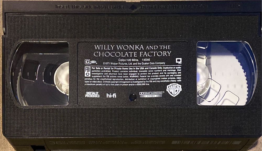 Willy Wonka And The Chocolate Factory VHS movie collectible [Barcode 085391454632] - Main Image 3