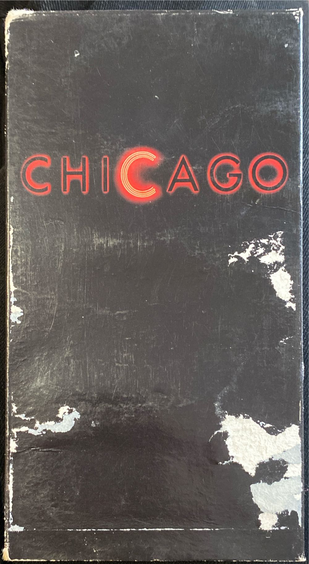 Chicago VHS movie collectible [Barcode 5017186103864] - Main Image 2