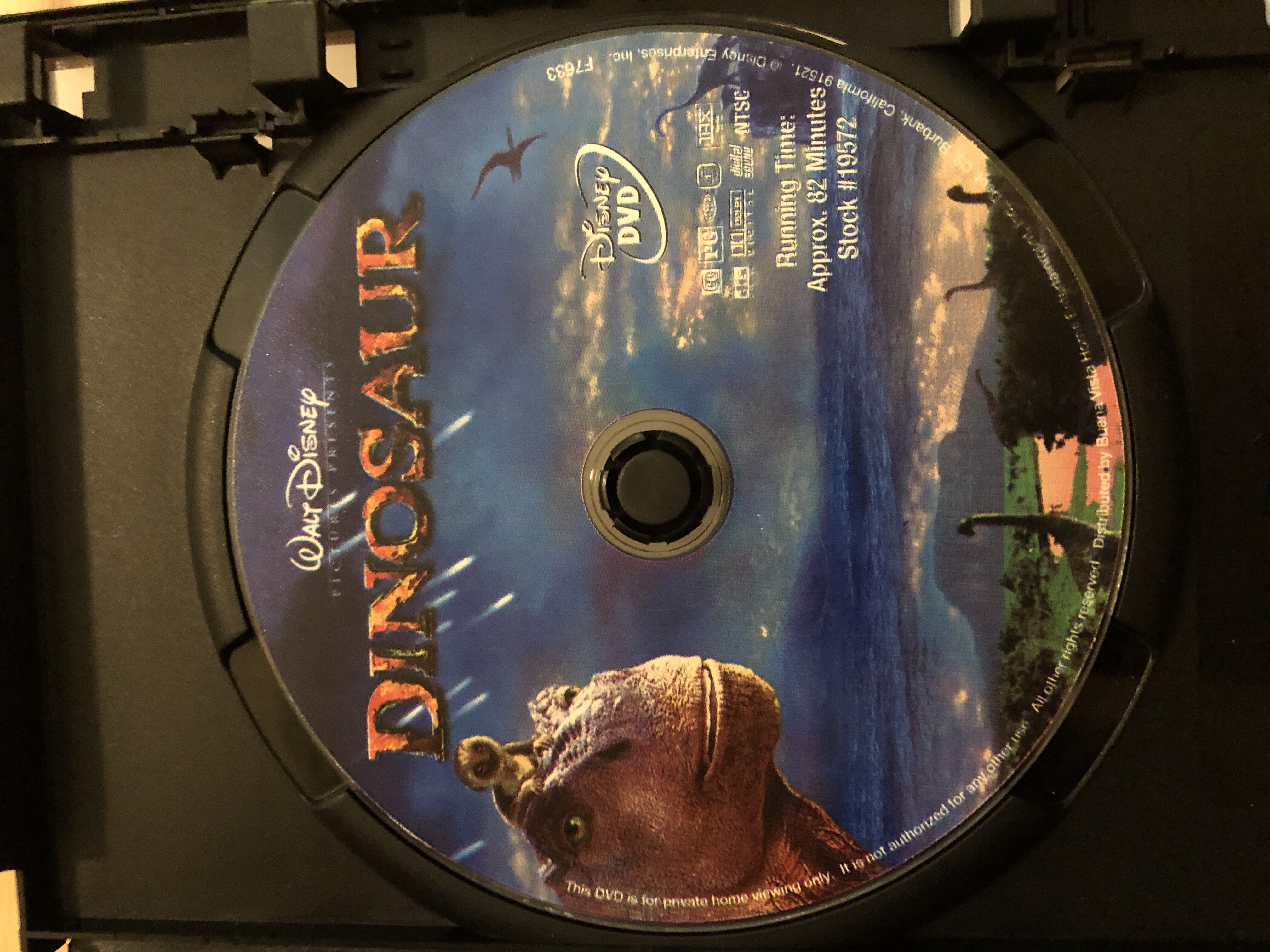Dinosaur DVD movie collectible [Barcode 717951008381] - Main Image 3