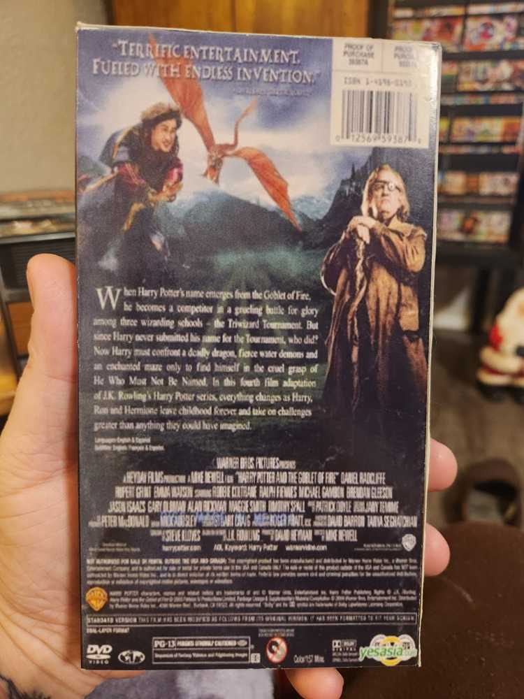 Harry Potter and the Goblet of Fire VHS movie collectible [Barcode 0012569764545] - Main Image 2