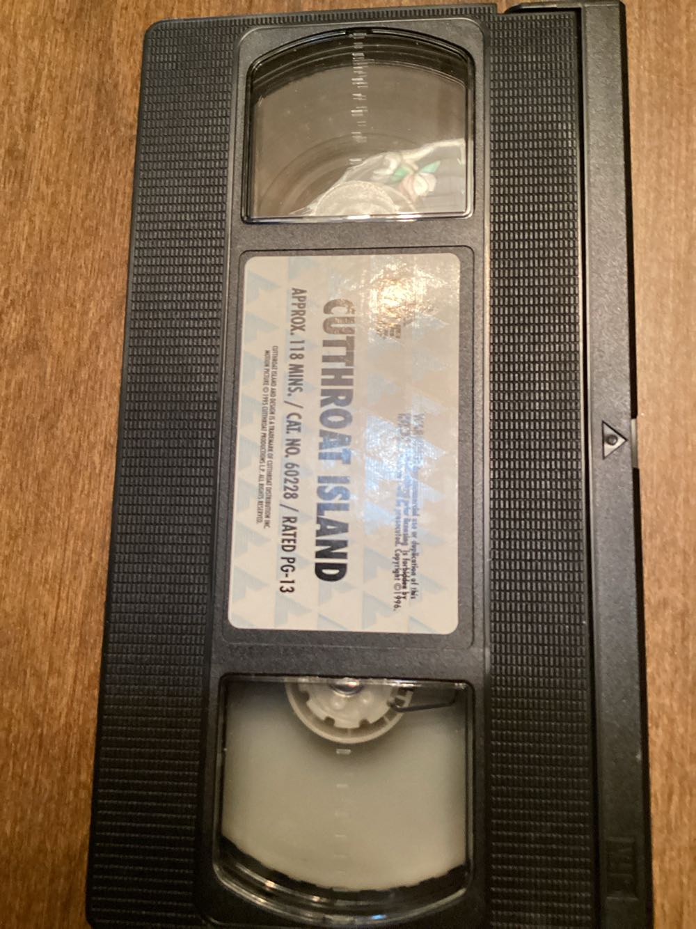 CutThroat Island VHS movie collectible [Barcode 012236022831] - Main Image 3