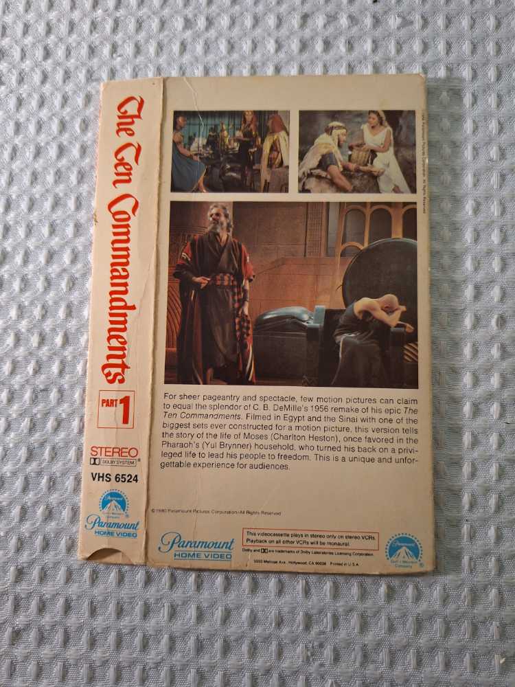 The Ten Commandments VHS movie collectible [Barcode 031504065240] - Main Image 2