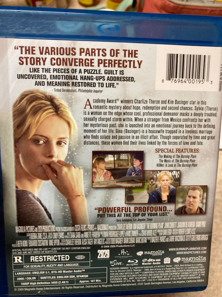 The Burning Plain Blu-ray movie collectible [Barcode 876964001953] - Main Image 2