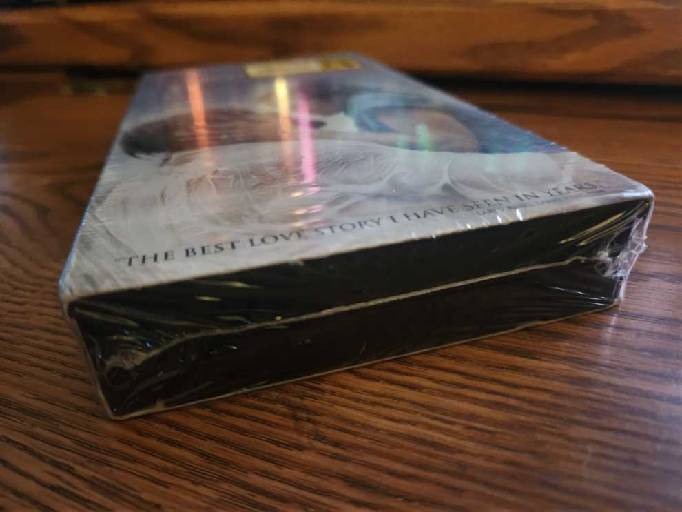 The Notebook VHS movie collectible [Barcode 794043748837] - Main Image 4