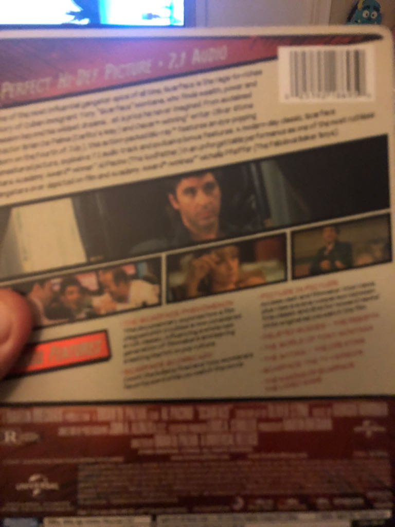 Scarface Blu-ray movie collectible [Barcode 0025192107238] - Main Image 2