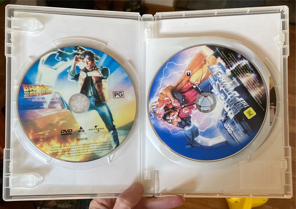 Back To The Future: The Trilogy DVD movie collectible [Barcode 5050582557909] - Main Image 4