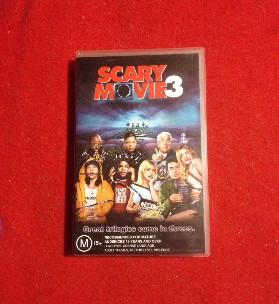 Scary Movie 3 VHS movie collectible [Barcode 8713045009496] - Main Image 2